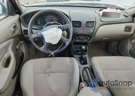 2004 Nissan Sentra 1.8 z USA, uszkodzony, nr VIN 3N1CB51D64L904579